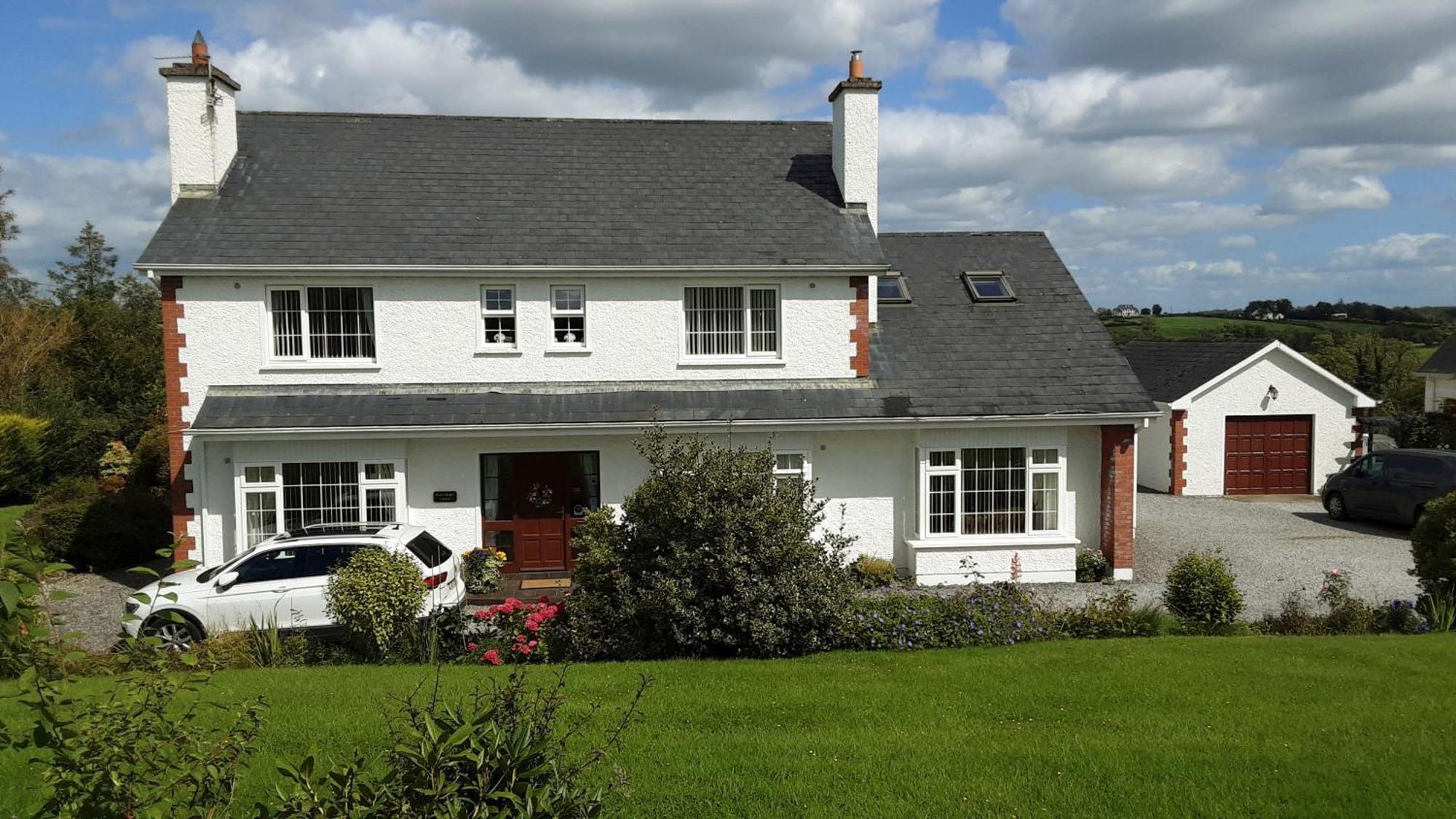 Hawthorn Lodge Belturbet Exteriör bild